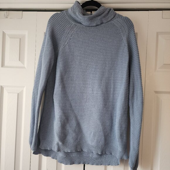 EUC Kenneth Cole Reaction Knit - Size Large - Picture 1 of 6